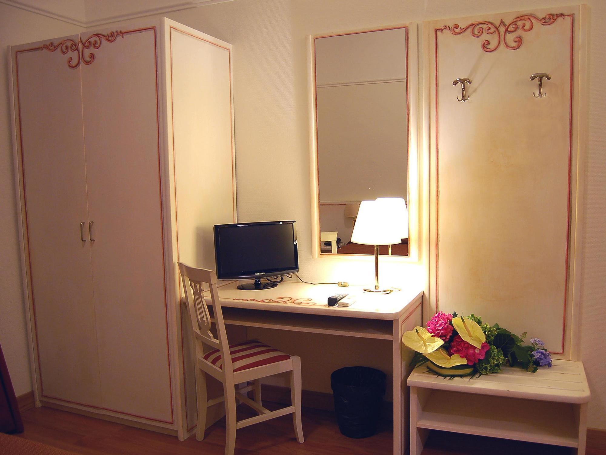 Rosa Hotel